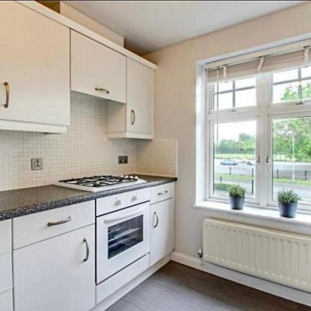 The Wickets - 2 Bedroom Apartment Overlooking Cricket Club Marton-in-Cleveland Dış mekan fotoğraf