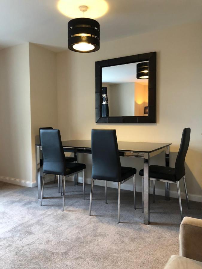 The Wickets - 2 Bedroom Apartment Overlooking Cricket Club Marton-in-Cleveland Dış mekan fotoğraf